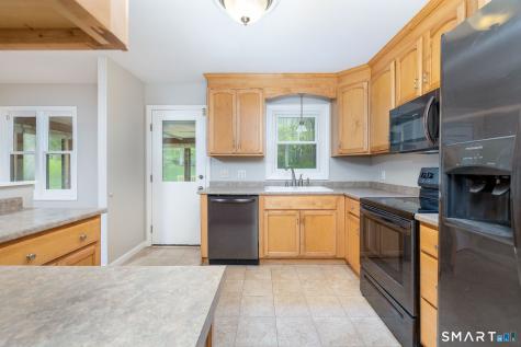 35 Terrace Drive Montville CT 06370