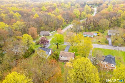 35 Terrace Drive Montville CT 06370