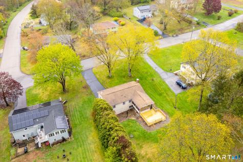 35 Terrace Drive Montville CT 06370
