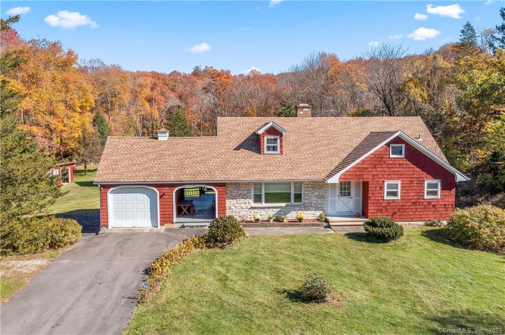 109 Maple Street Seymour CT 06483
