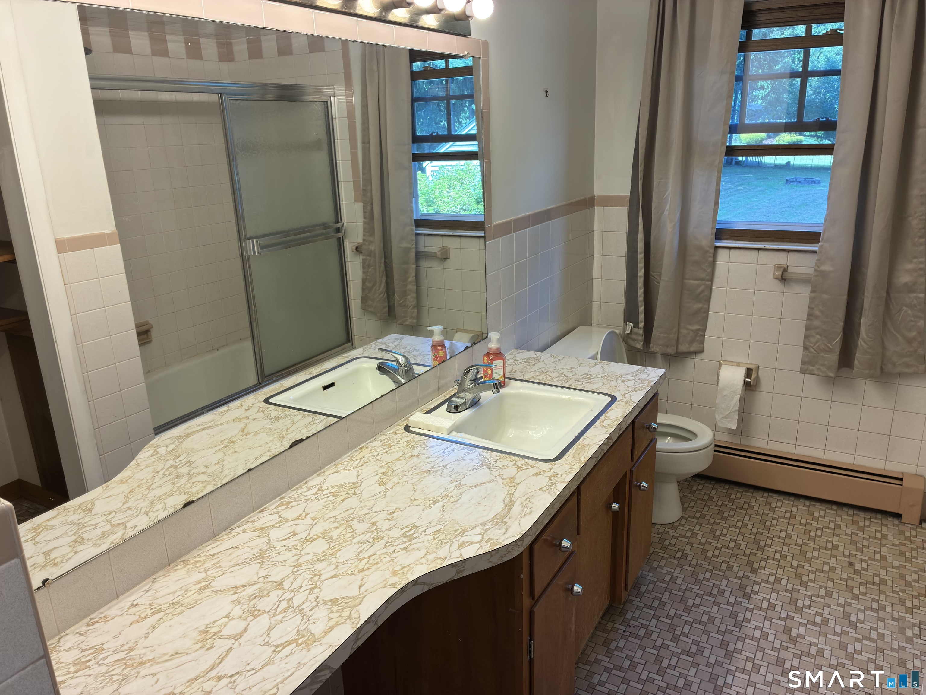 102 Derry Hill Road Montville CT 06382