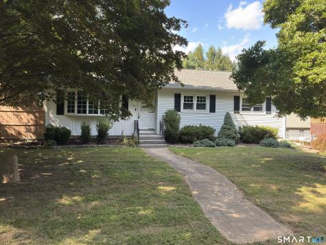 102 Derry Hill Road Montville CT 06382