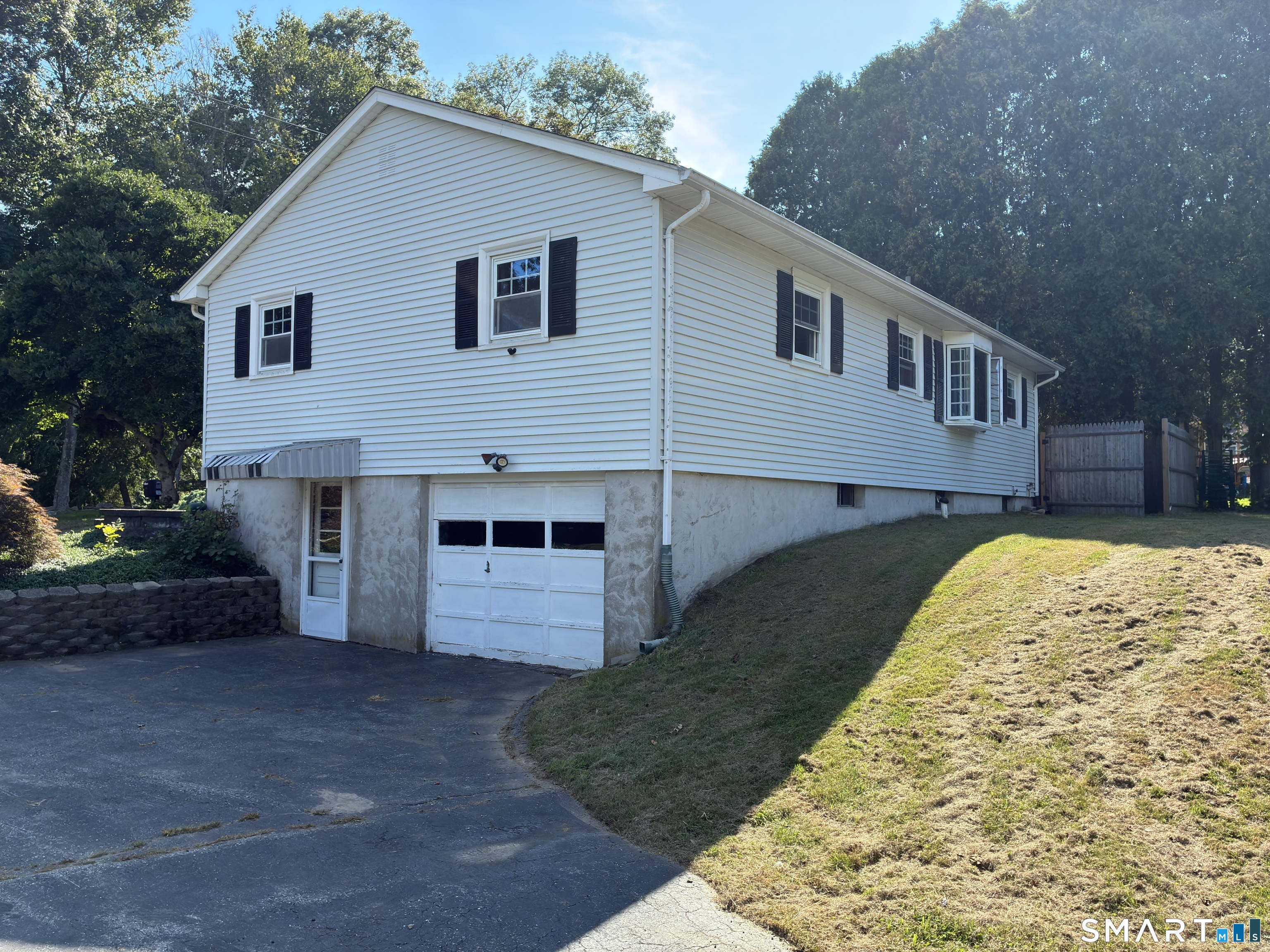 102 Derry Hill Road Montville CT 06382