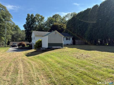 102 Derry Hill Road Montville CT 06382