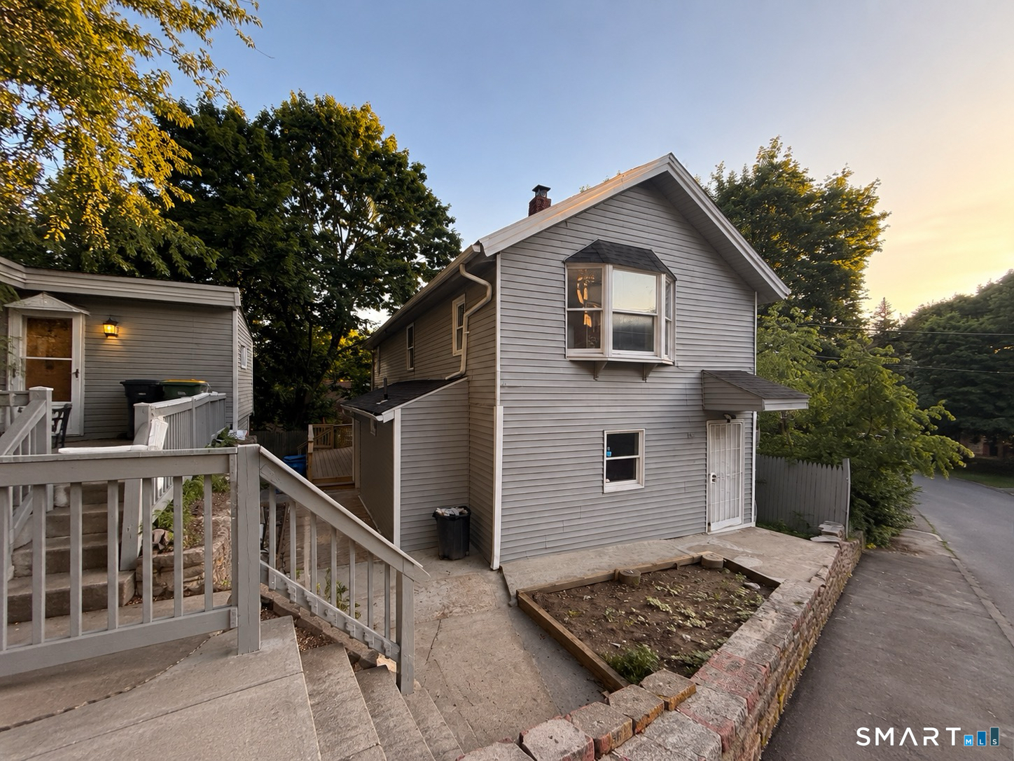 94 Wall Street Waterbury CT 06705