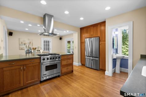 21 Morris Street Hamden CT 06517