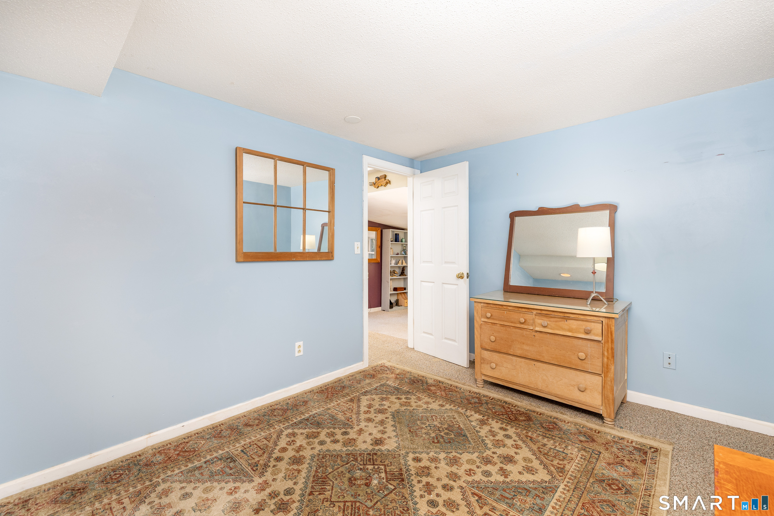 37 Sassacus Road Avon CT 06001
