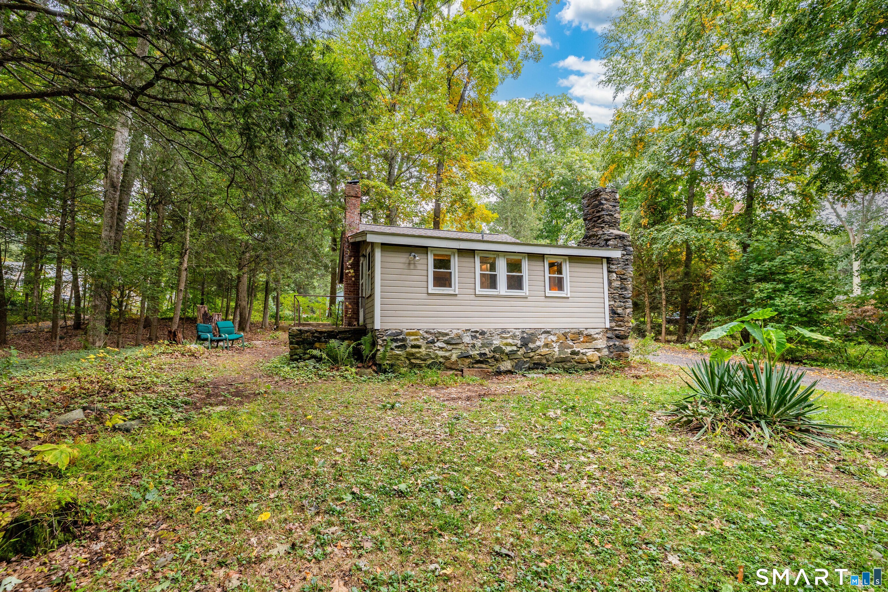 37 Sassacus Road Avon CT 06001