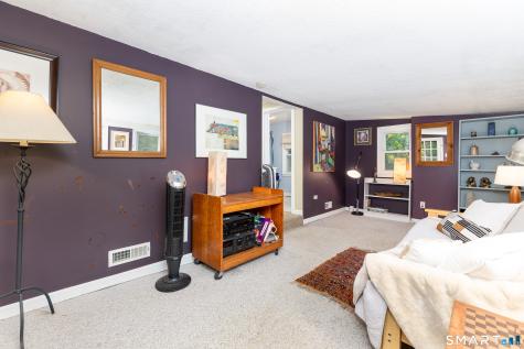37 Sassacus Road Avon CT 06001