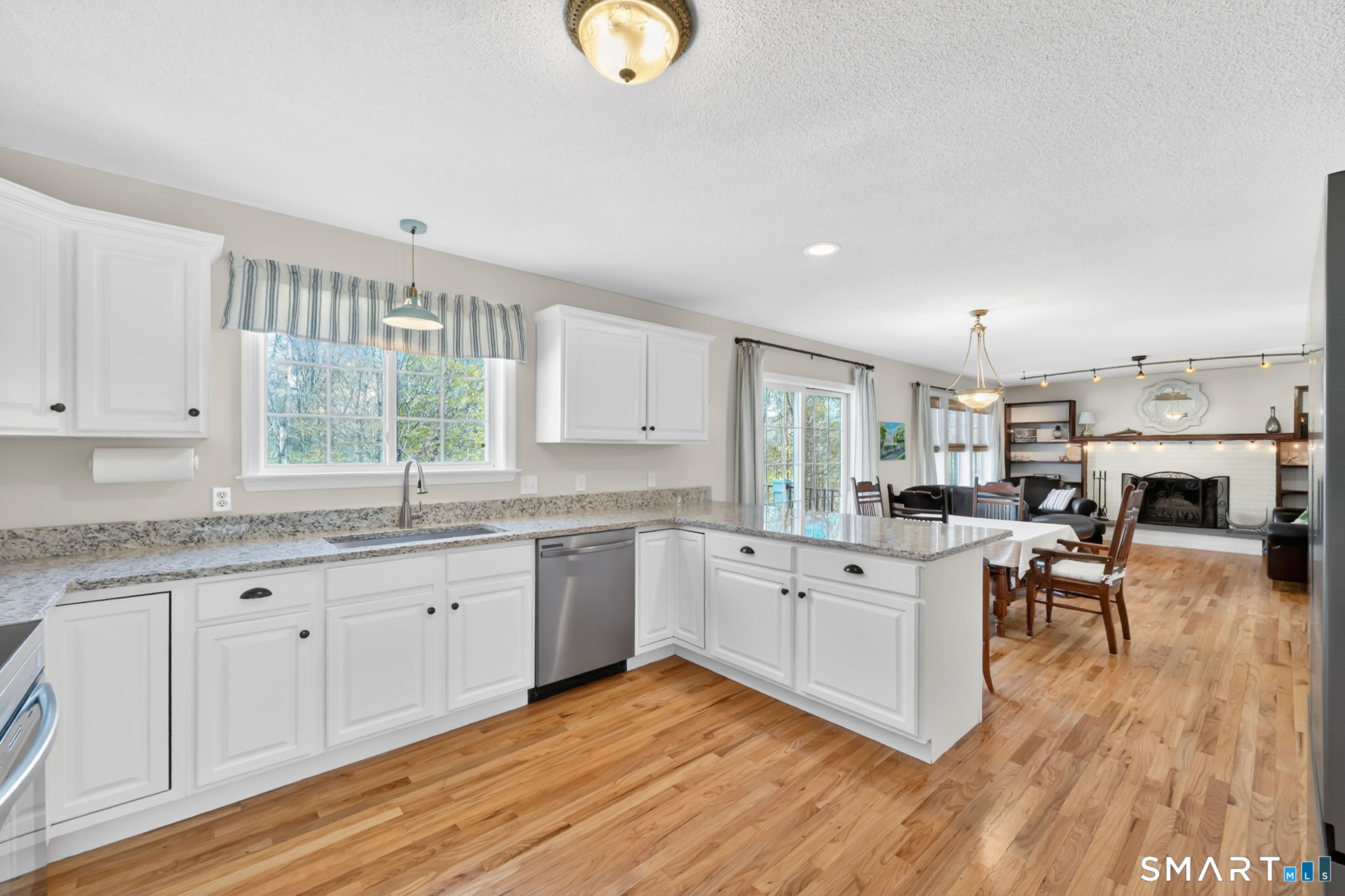 198 North Farms Road Coventry CT 06238