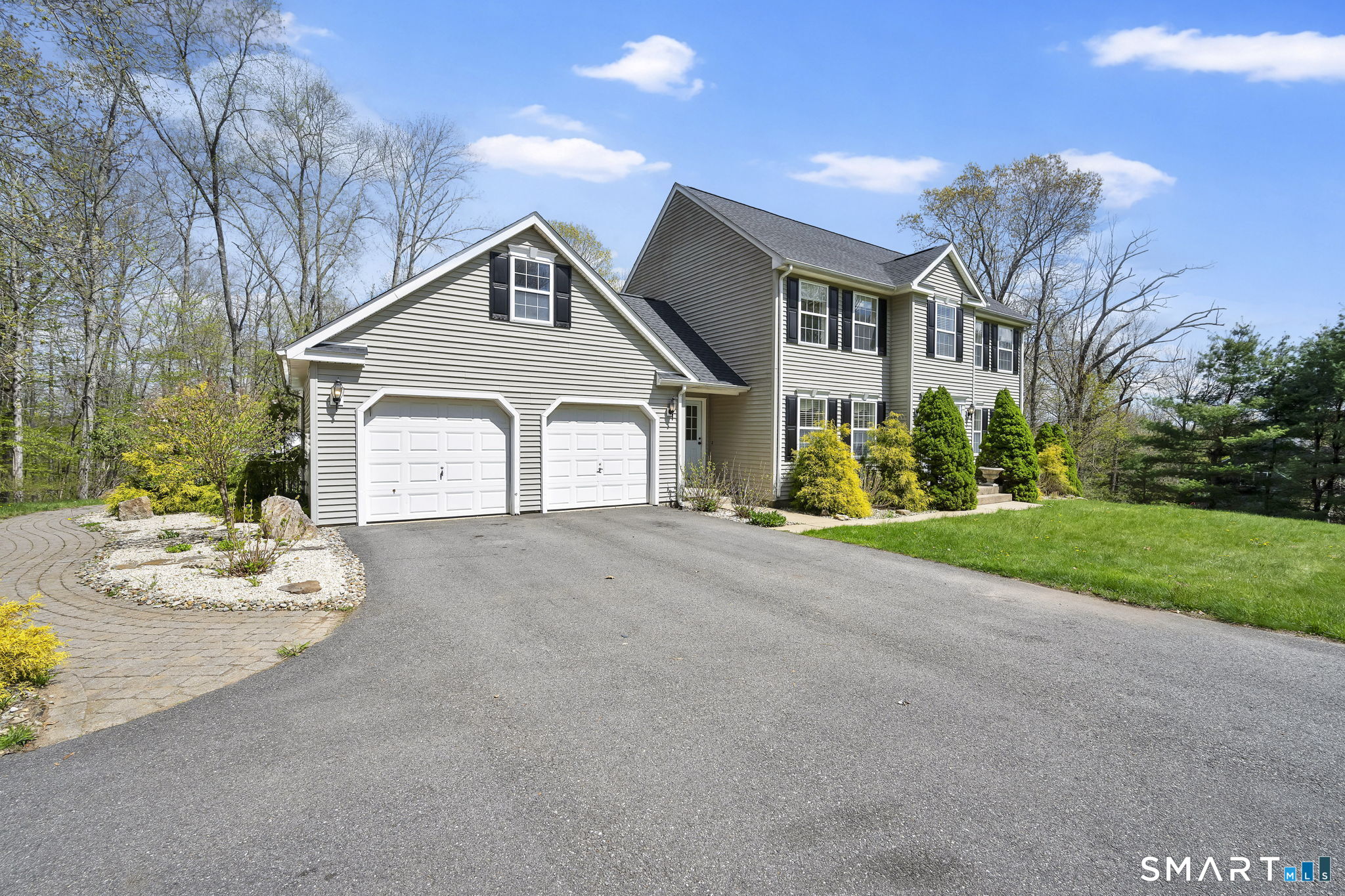 198 North Farms Road Coventry CT 06238