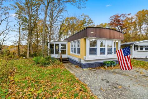 28 Golden Spur Stonington CT 06378