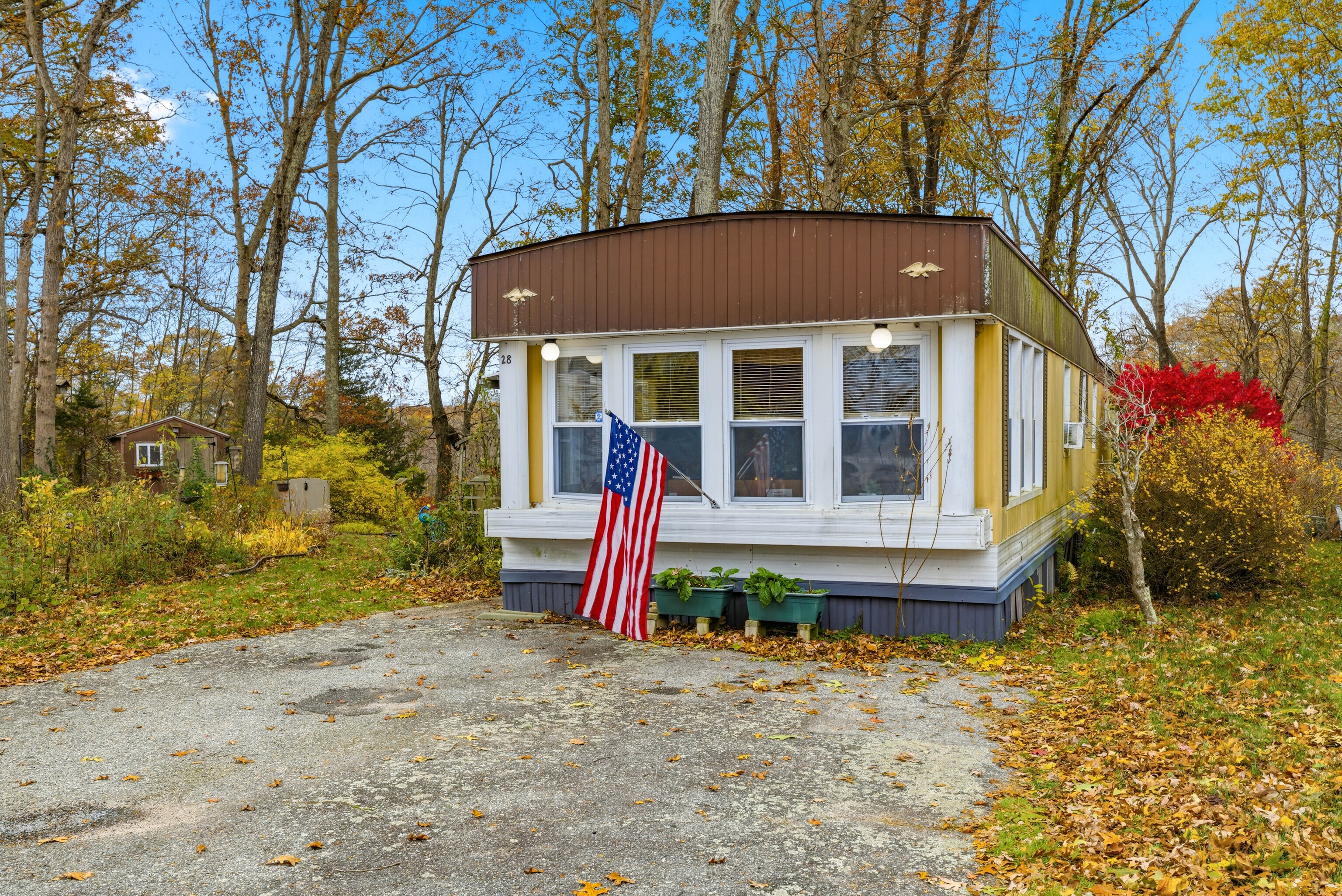 28 Golden Spur Stonington CT 06378