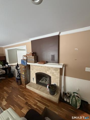 19 Gloria Place East Haven CT 06513