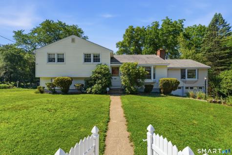 44 Occum Lane Montville CT 06382