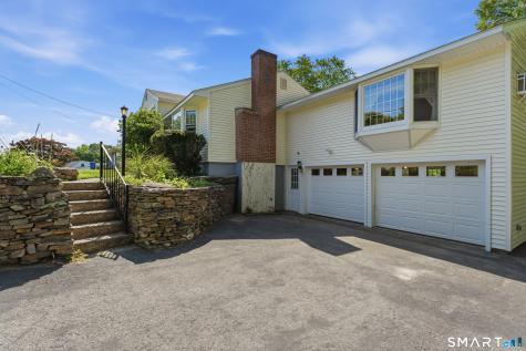 44 Occum Lane Montville CT 06382