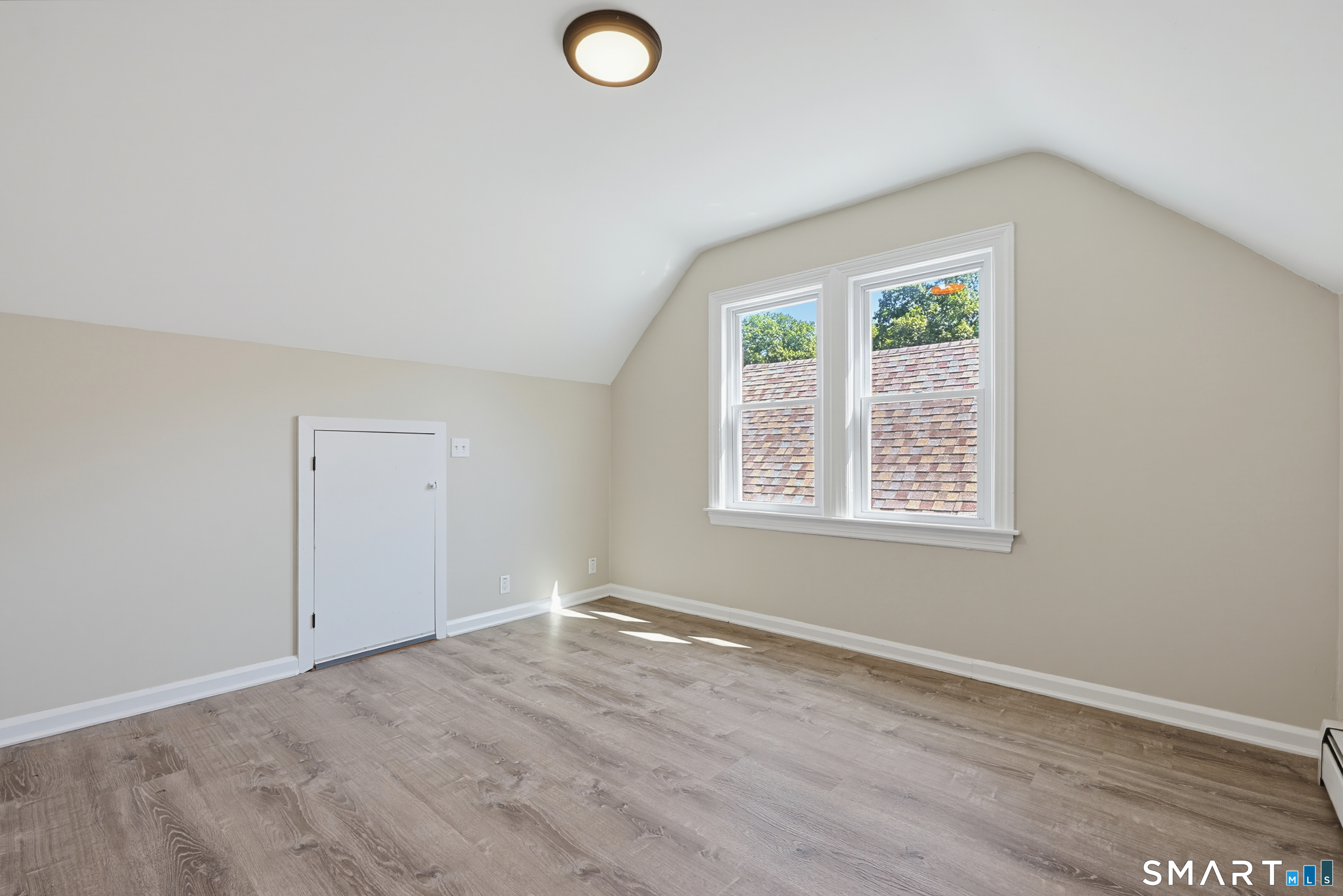 8 Whittemore Road Thompson CT 06255