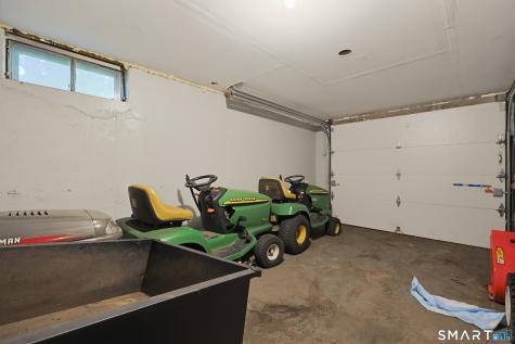 8 Whittemore Road Thompson CT 06255
