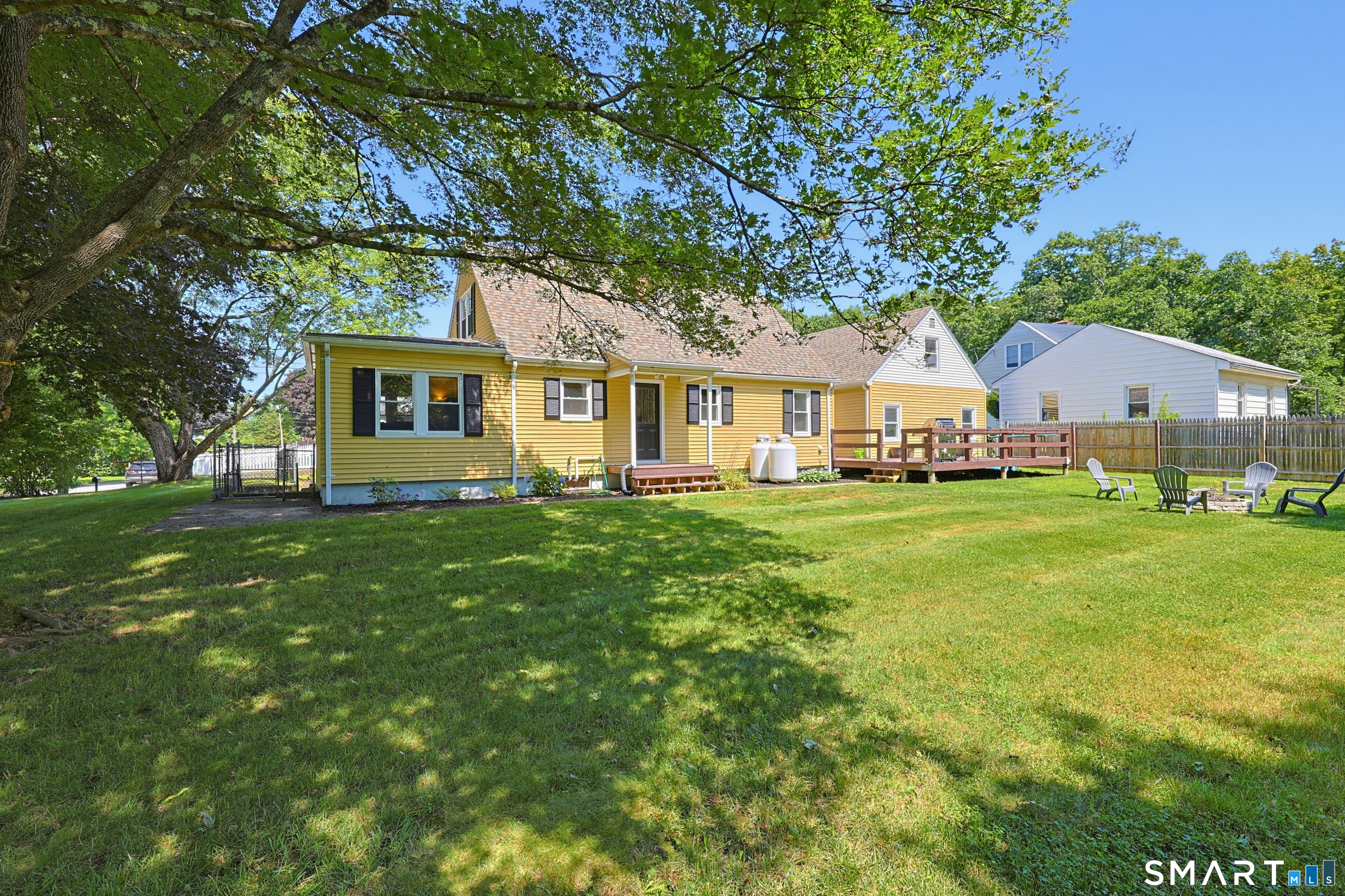 8 Whittemore Road Thompson CT 06255