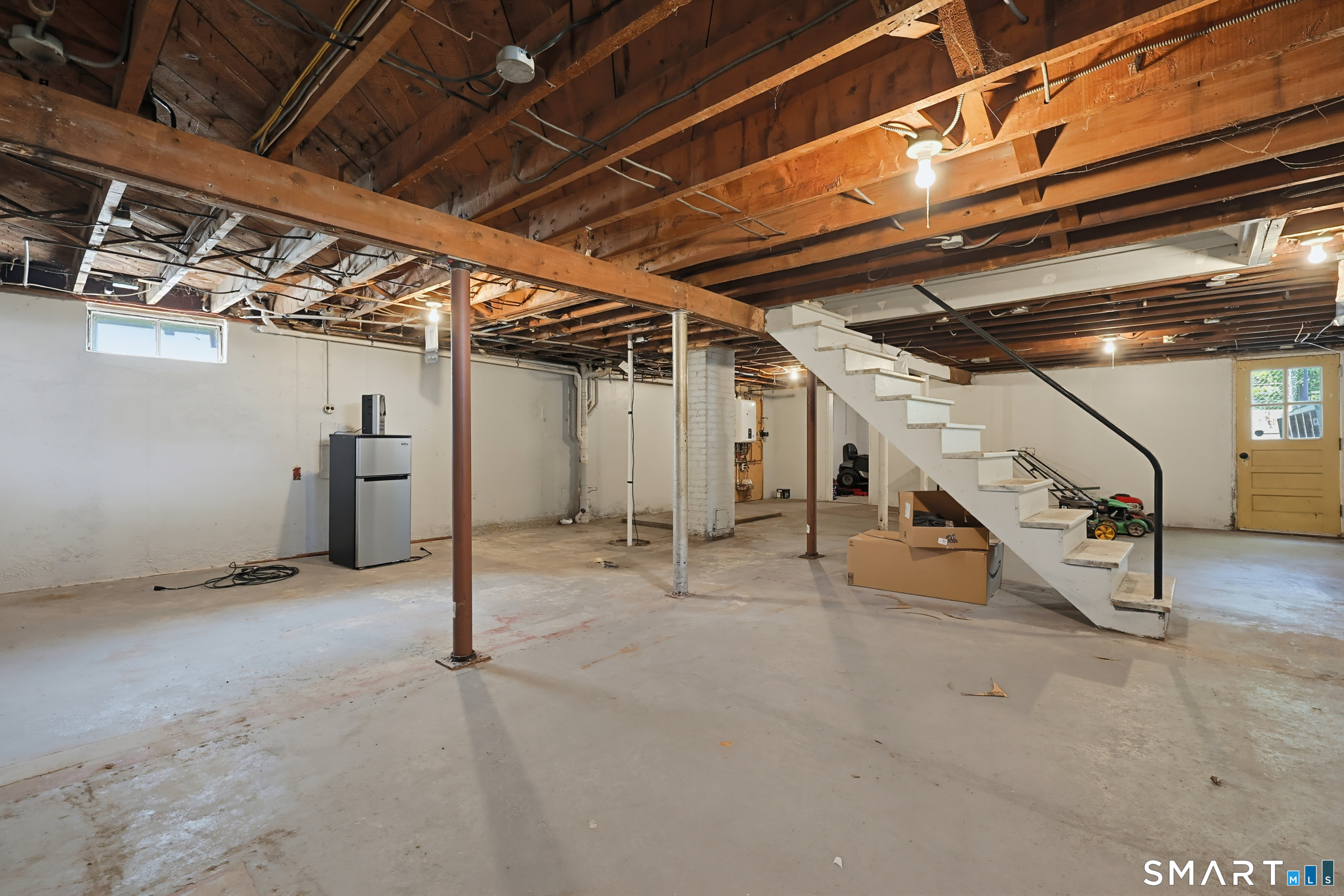 8 Whittemore Road Thompson CT 06255