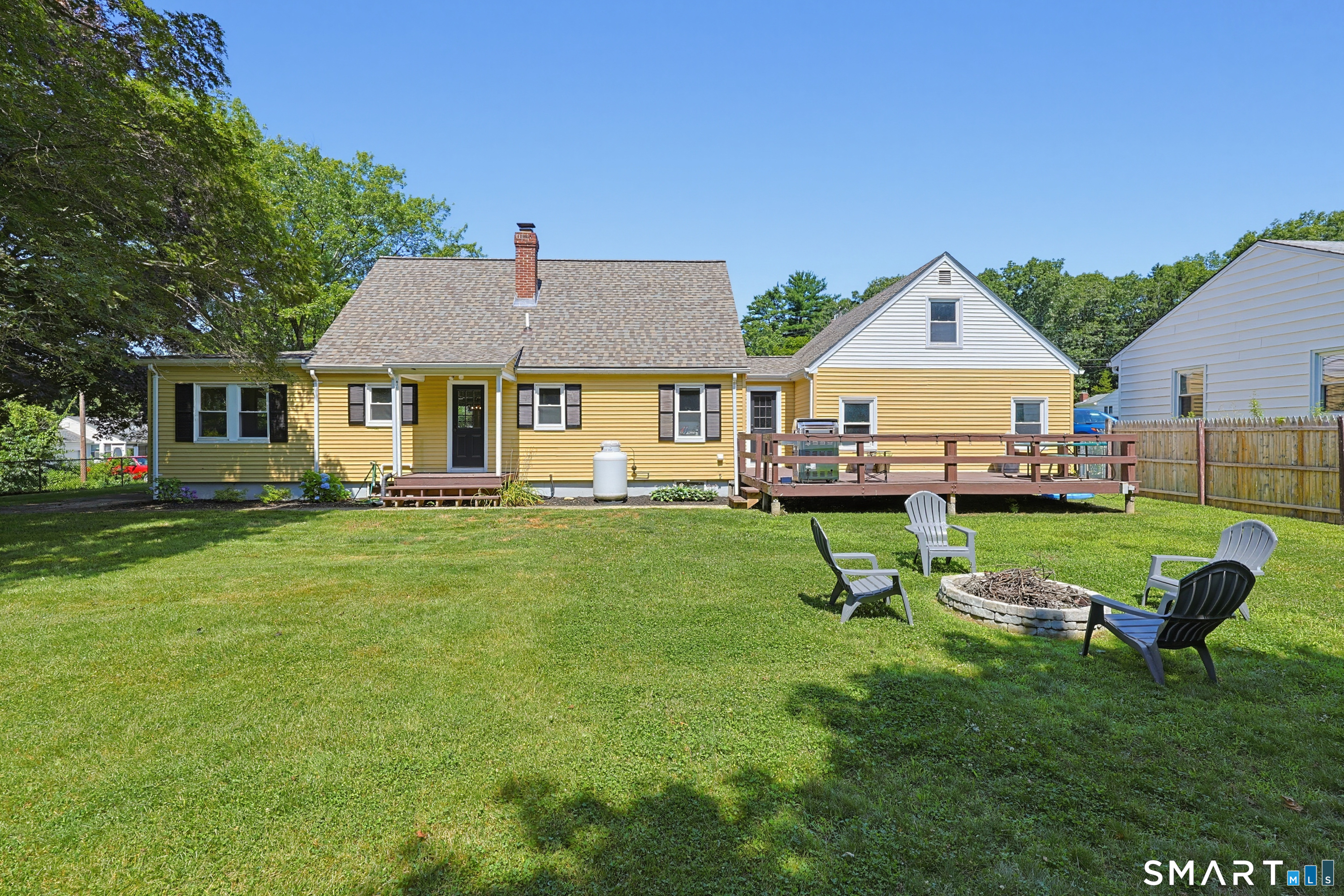 8 Whittemore Road Thompson CT 06255