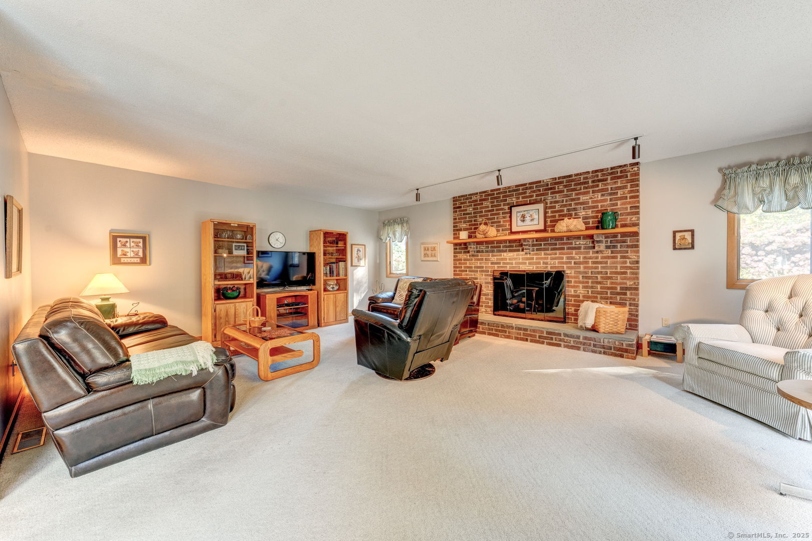 76 Masters Way Manchester CT 06040