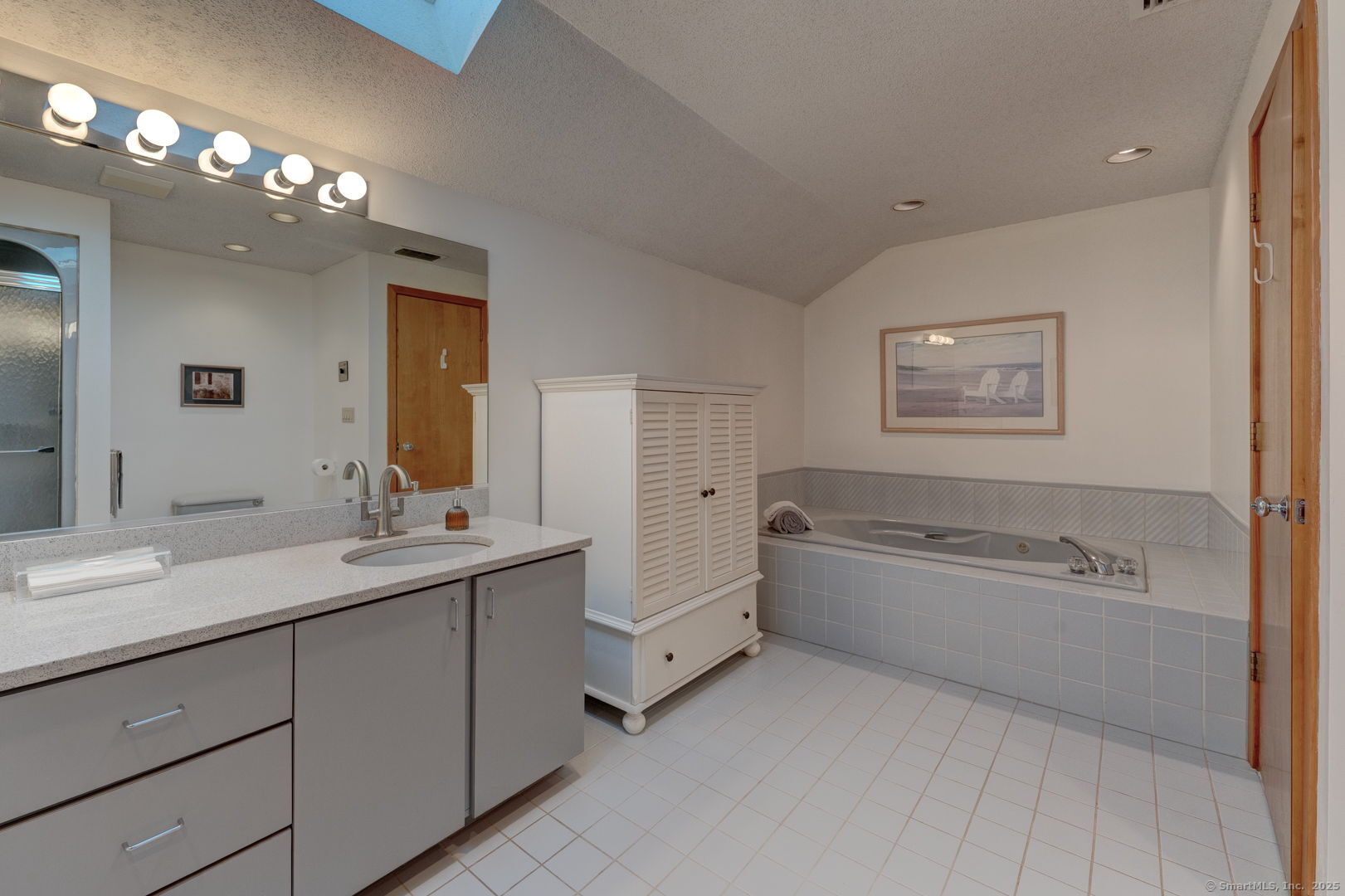 76 Masters Way Manchester CT 06040