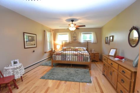 64 North Park Street Ellington CT 06029