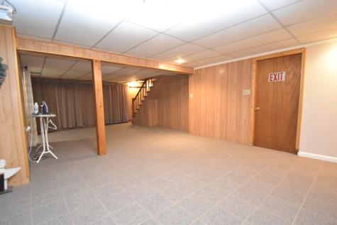 64 North Park Street Ellington CT 06029