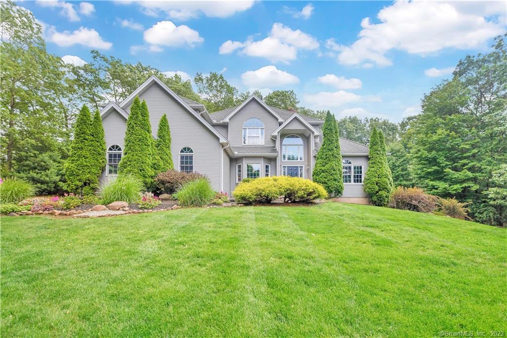 15 Barbaras Way Ellington CT 06029