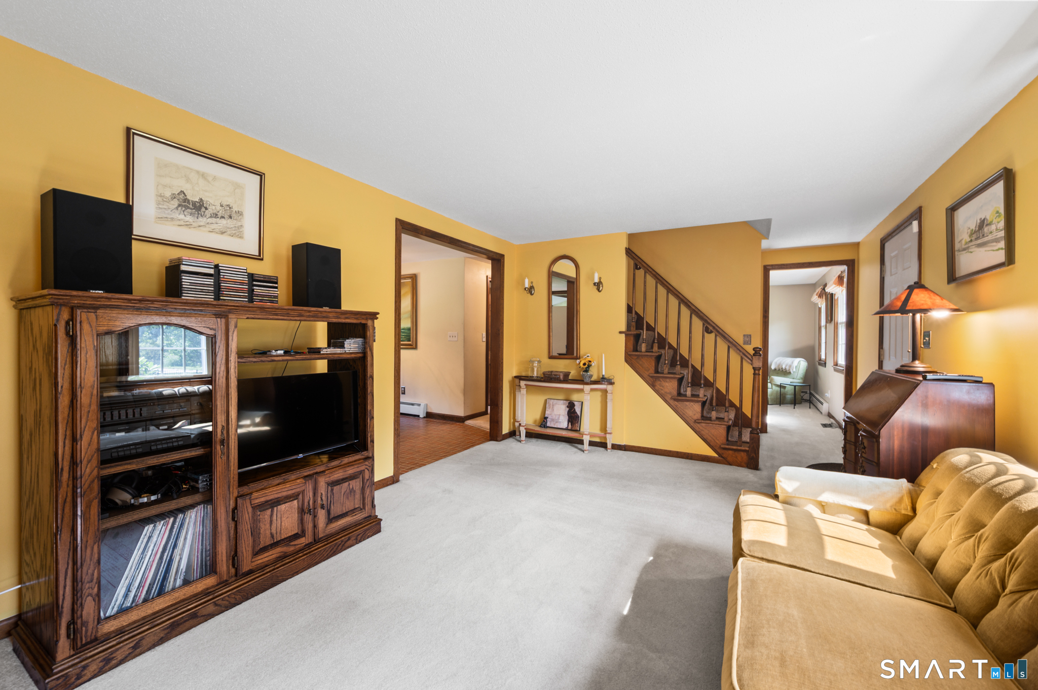39 Plainfield Street Enfield CT 06082