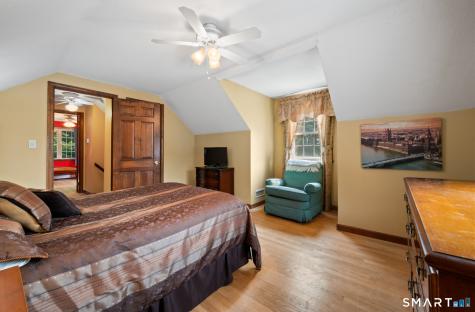 39 Plainfield Street Enfield CT 06082