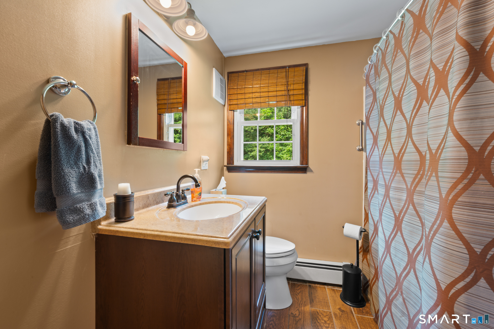 39 Plainfield Street Enfield CT 06082
