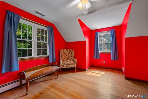 39 Plainfield Street Enfield CT 06082