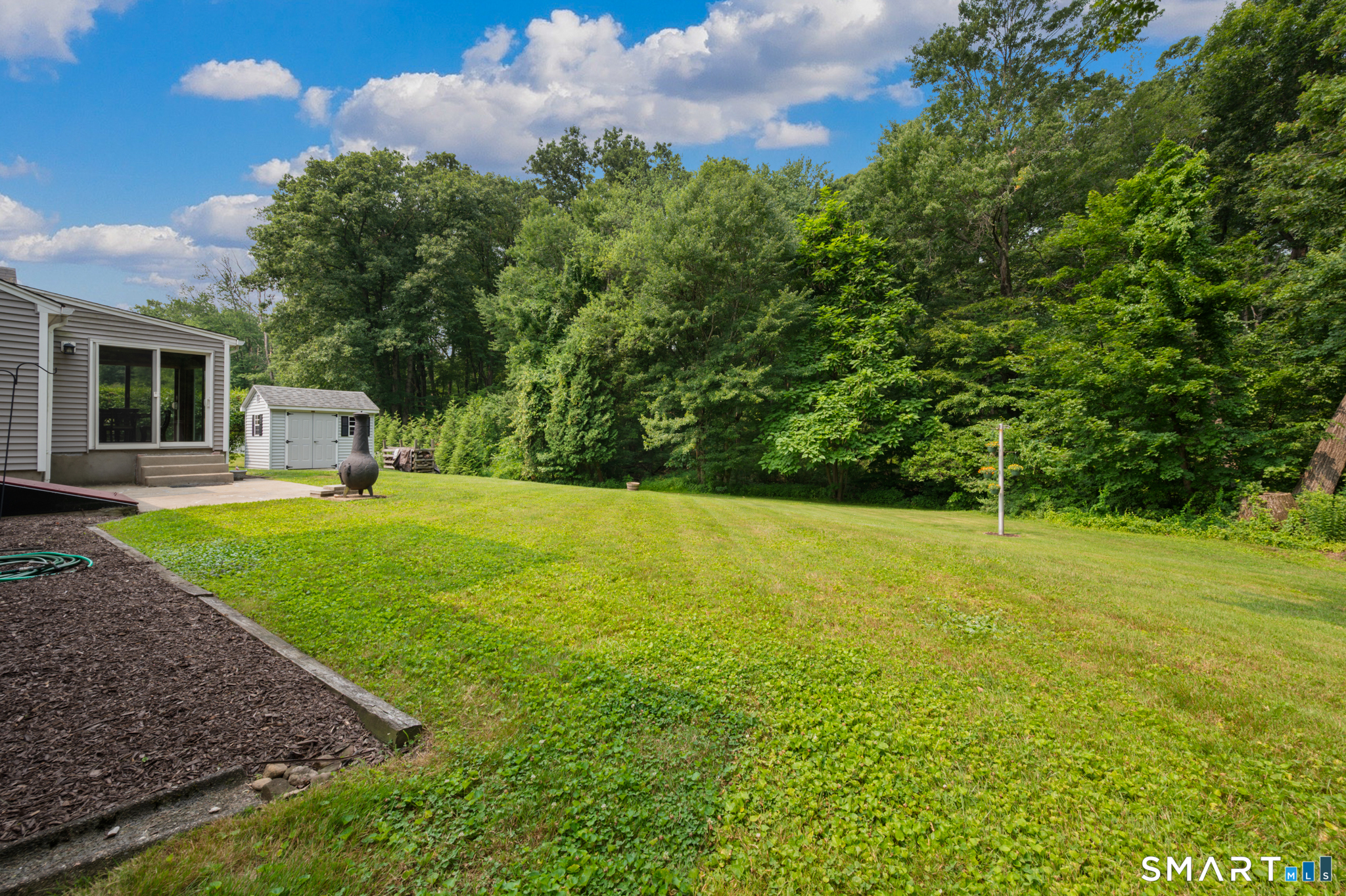 39 Plainfield Street Enfield CT 06082