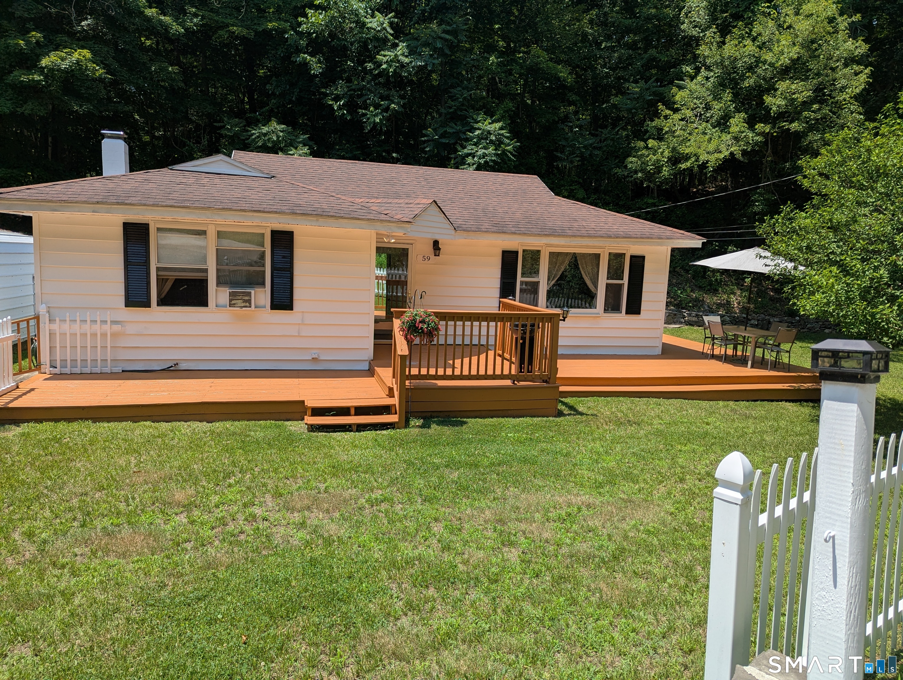 59 Hinckley Street Norwich CT 06360