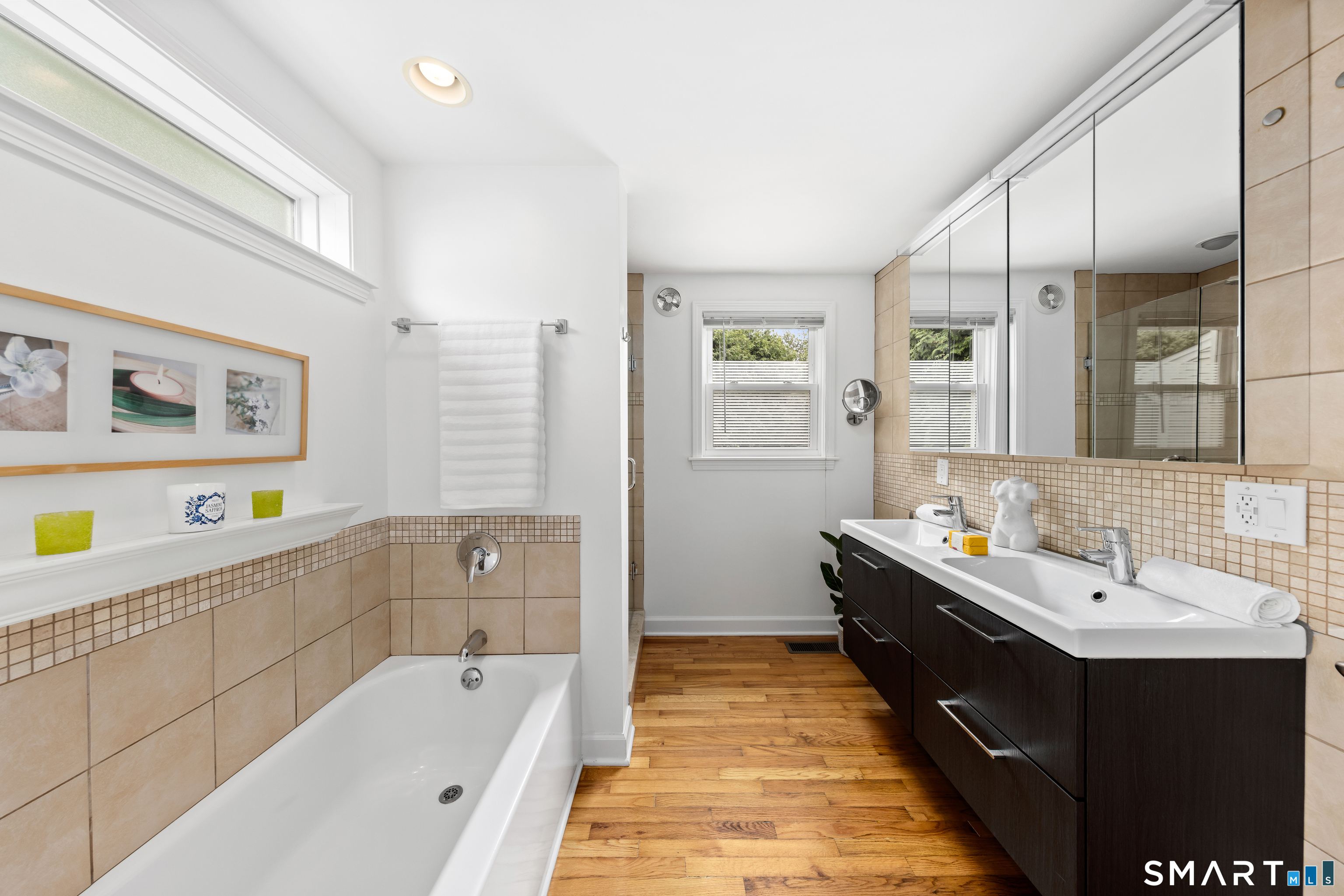 20 Whetstone Hill Court Fairfield CT 06824