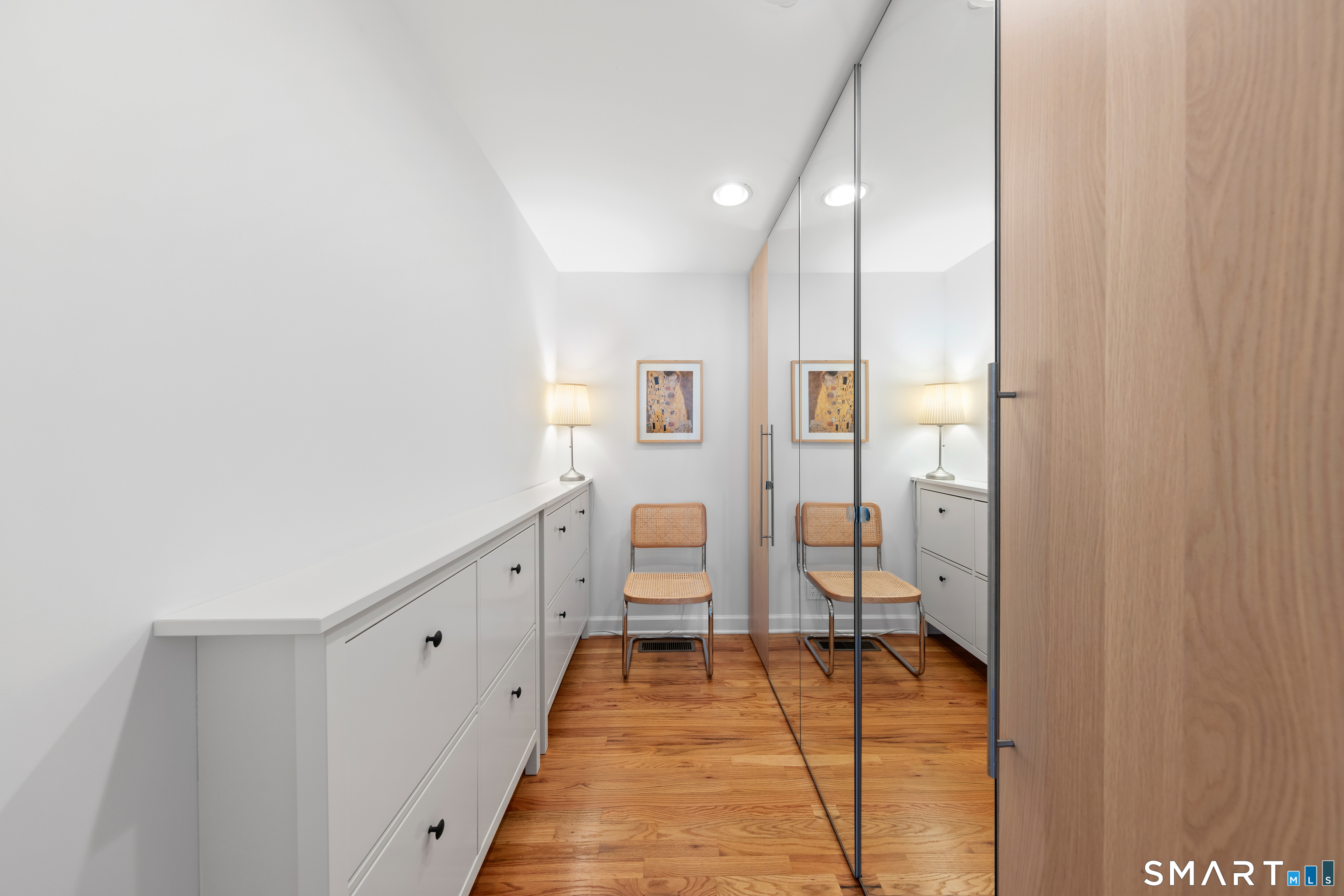 20 Whetstone Hill Court Fairfield CT 06824