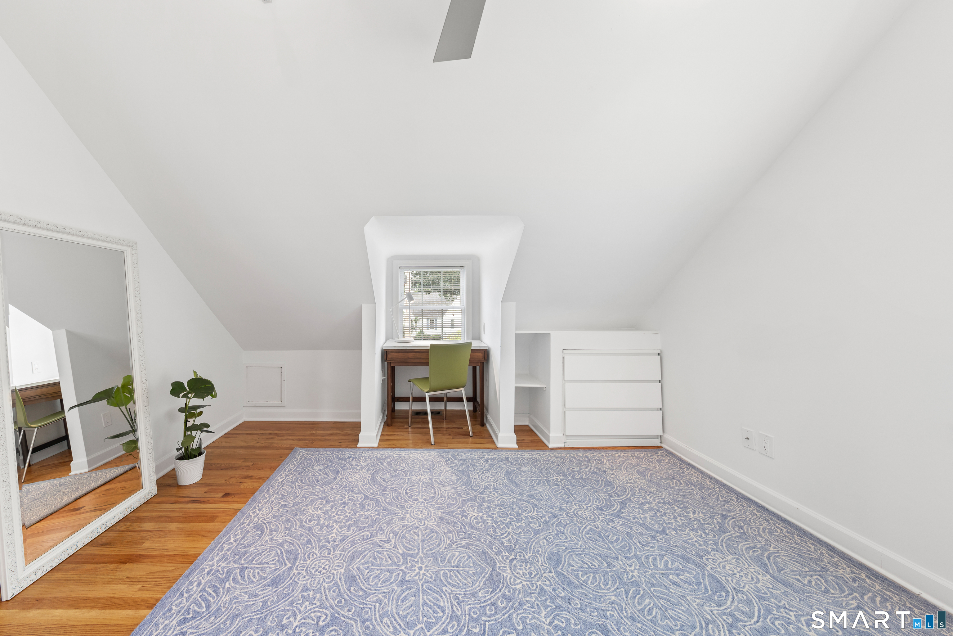 20 Whetstone Hill Court Fairfield CT 06824