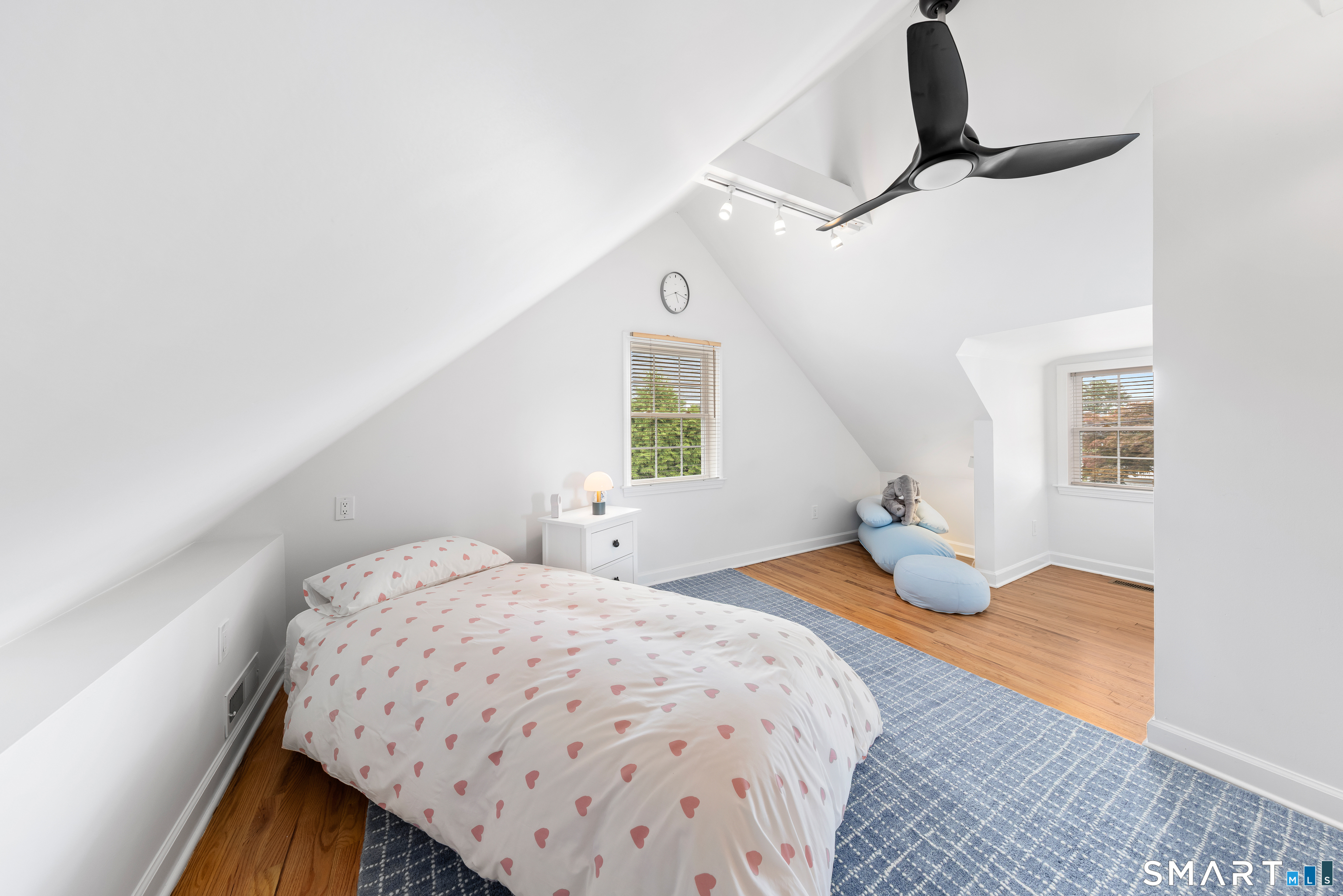 20 Whetstone Hill Court Fairfield CT 06824