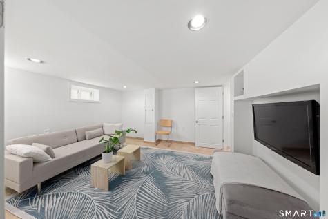 20 Whetstone Hill Court Fairfield CT 06824
