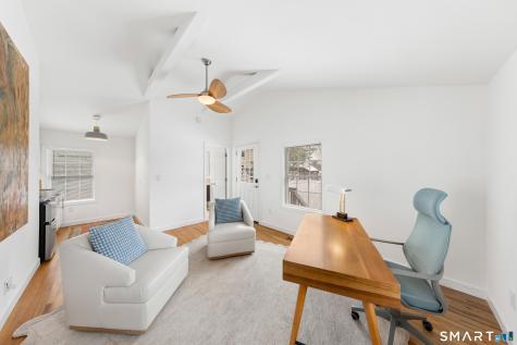 20 Whetstone Hill Court Fairfield CT 06824