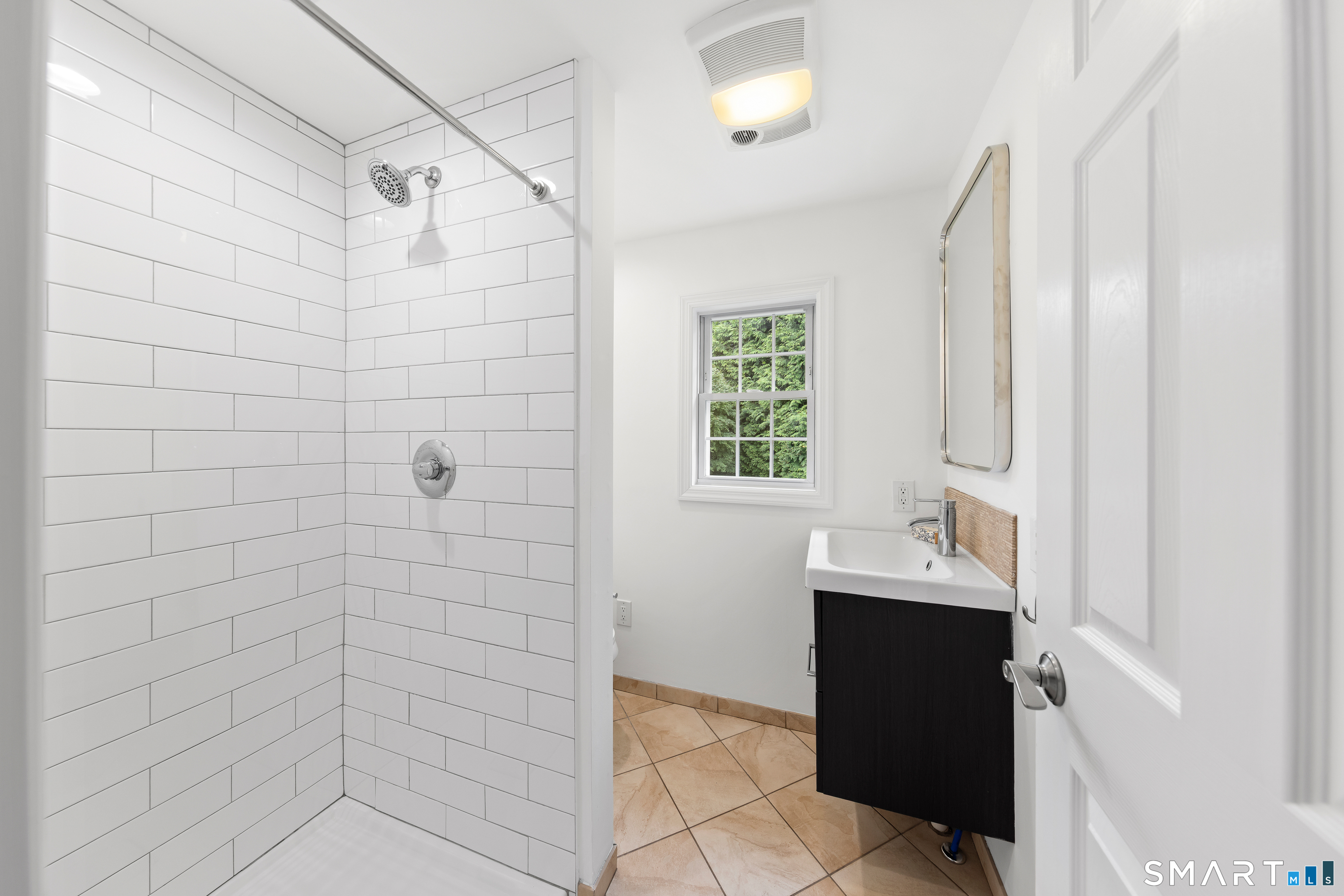 20 Whetstone Hill Court Fairfield CT 06824