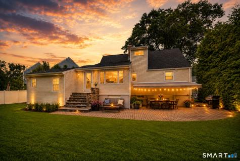 20 Whetstone Hill Court Fairfield CT 06824