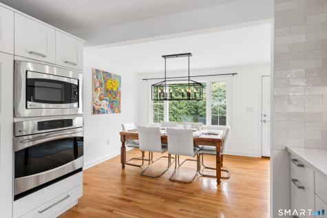 20 Whetstone Hill Court Fairfield CT 06824