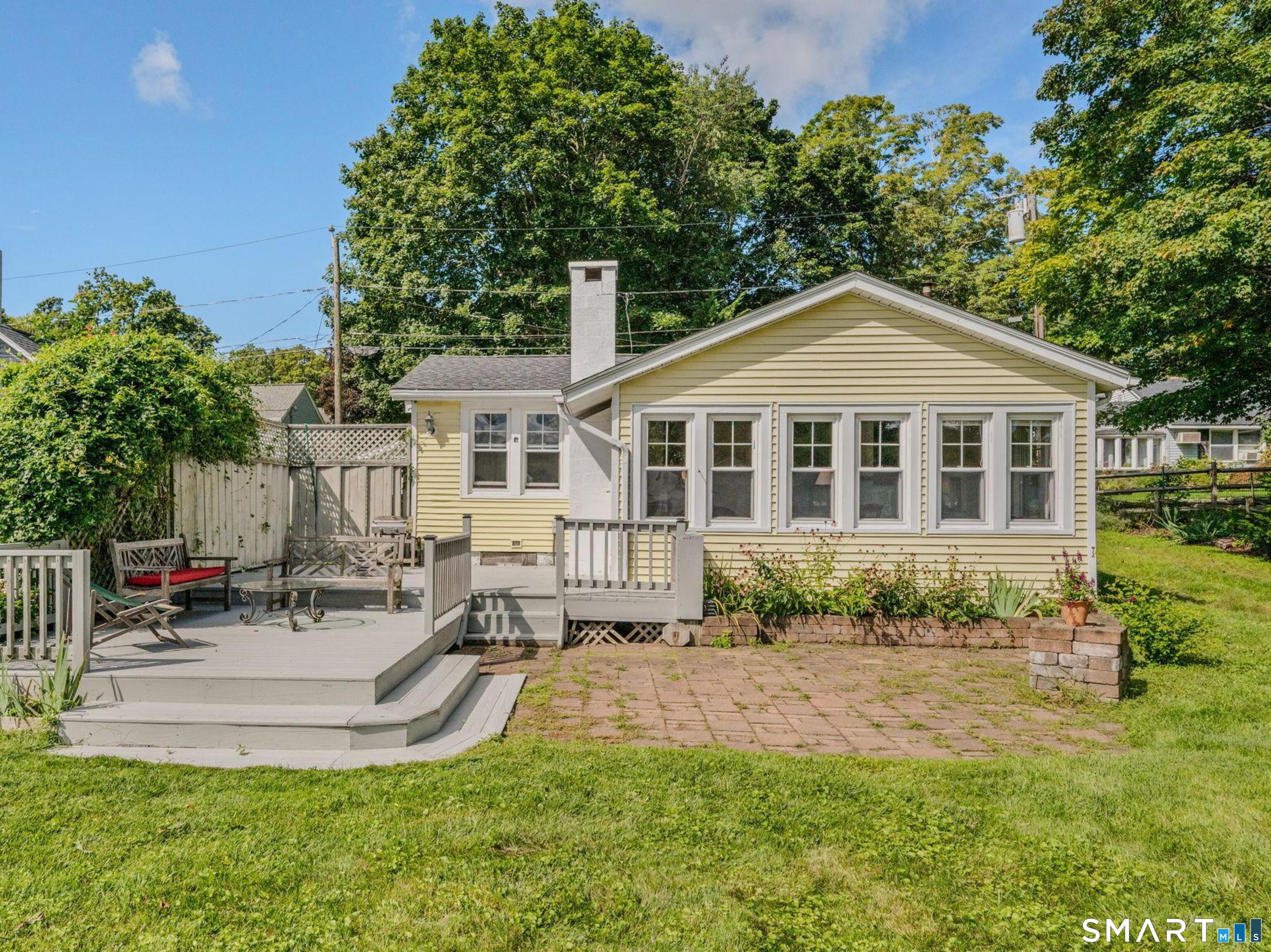 14 Putzel Avenue Guilford CT 06437