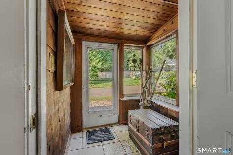 14 Putzel Avenue Guilford CT 06437