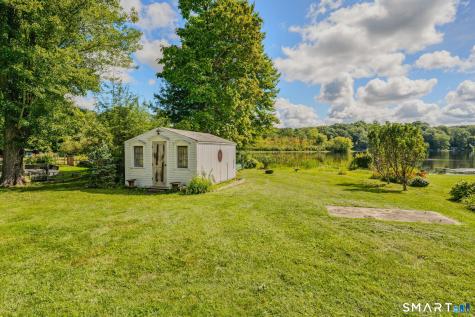 14 Putzel Avenue Guilford CT 06437
