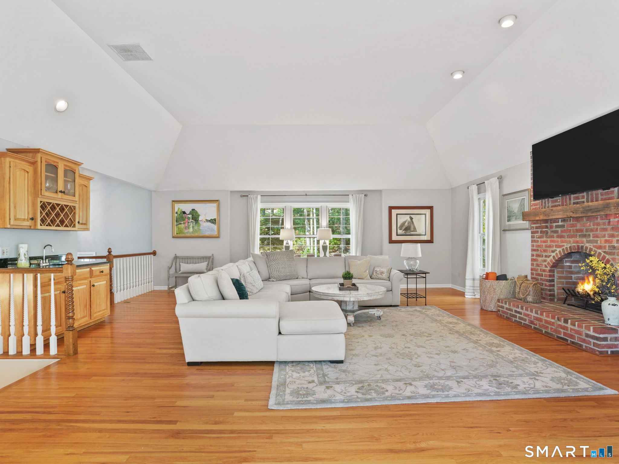 96 Coventry Lane Trumbull CT 06611