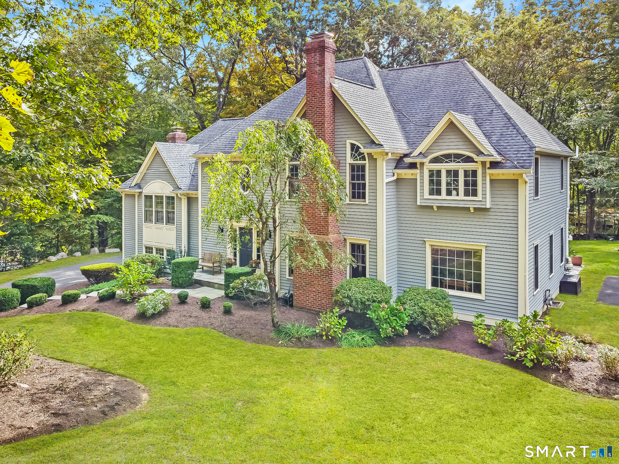 96 Coventry Lane Trumbull CT 06611